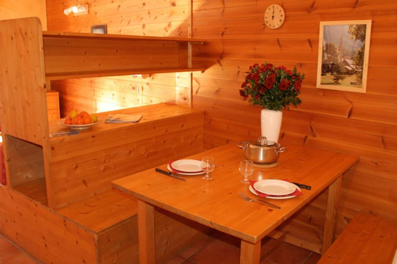 Le Barlet23 Pers Hameau Des Chazals Nevache Hautes Alpes מראה חיצוני תמונה